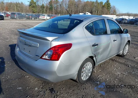 2014 Nissan Versa 1.6 S+ из США, поврежденный, VIN 3N1CN7AP4EL826396